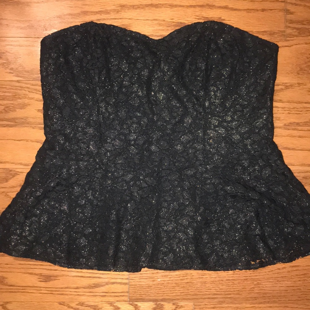 Heart shaped neckline lace strapless top